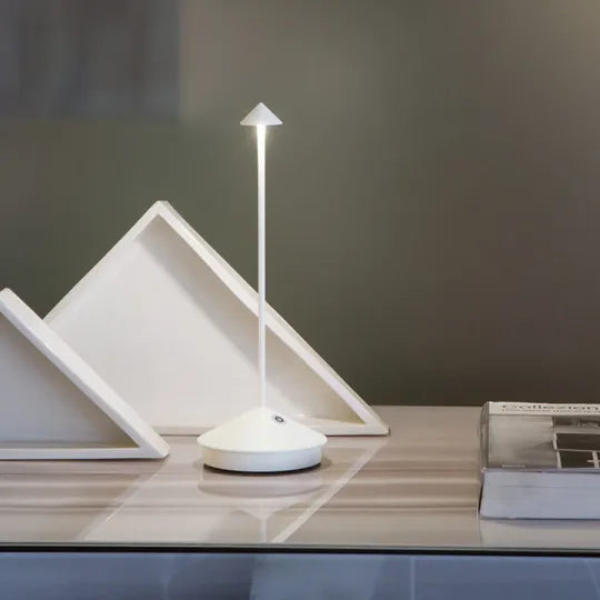 Sladdlös LED-bordslampa - ClarityGlow