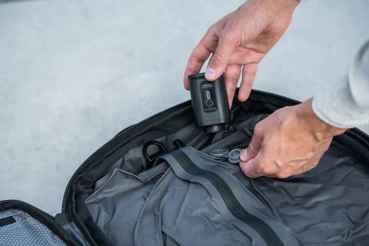 Ryggsäcken ElitePack med luftkompression | Vattentät ryggsäck på 60 L för affärer och resor med vakuumkompressionsteknik