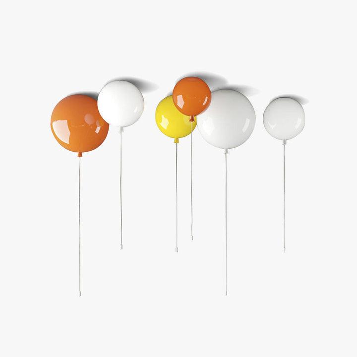 Kompakt och modern LED-taklampa Balloon – AuraLite