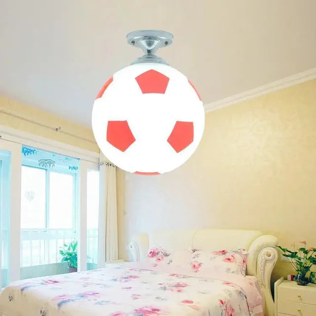 Taklampa med fotbollstema – GoalBright