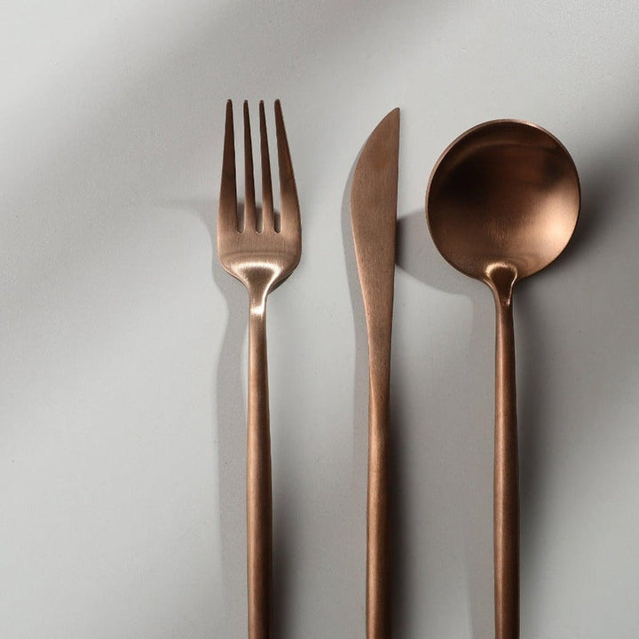 Minimalistisk bestick för moderna bord - PureSet