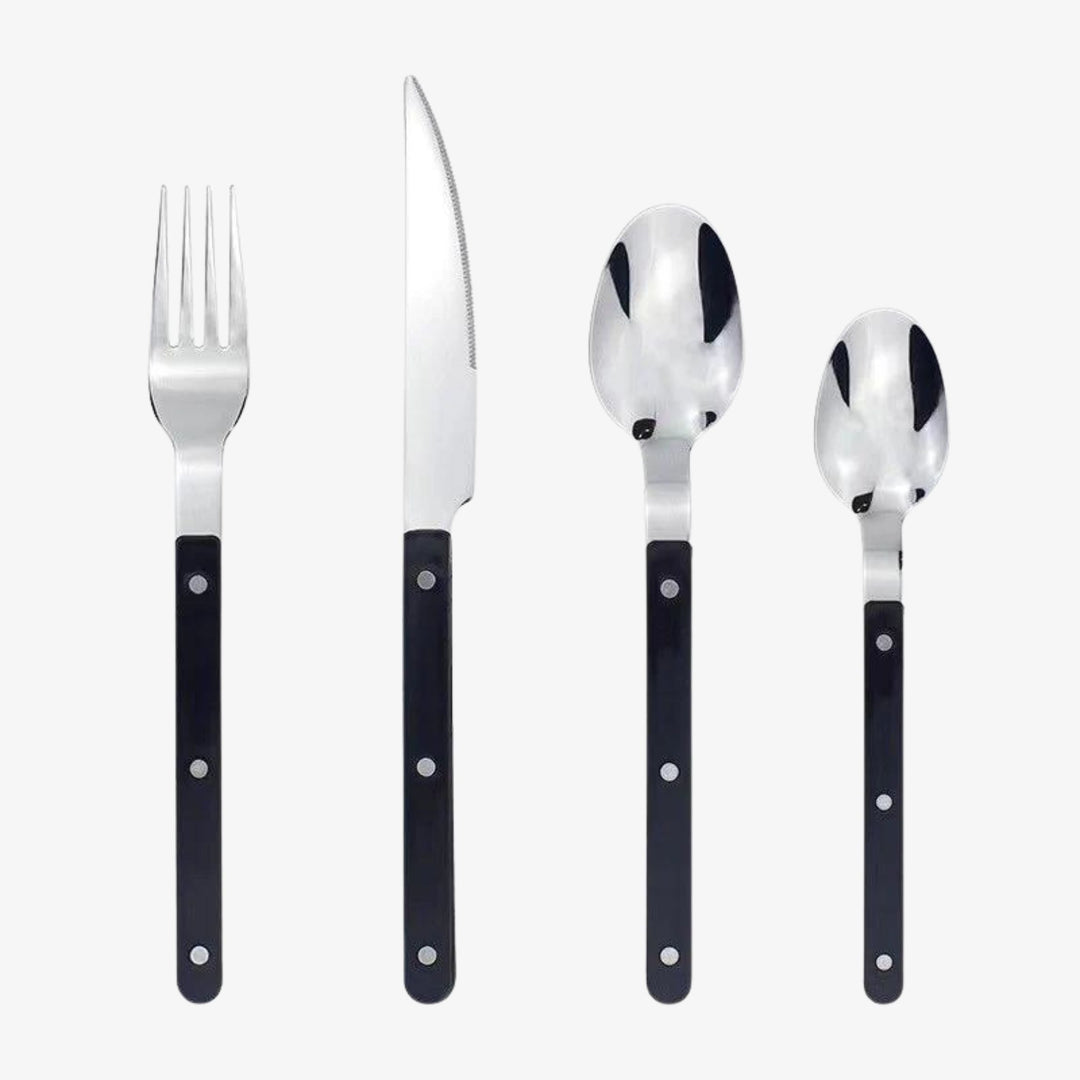 Bestickset i rostfritt stål med 24 delar och graverad design – BistroLine