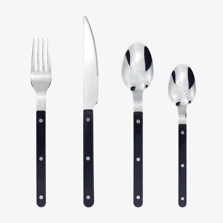 Bestickset i rostfritt stål med 24 delar och graverad design – BistroLine