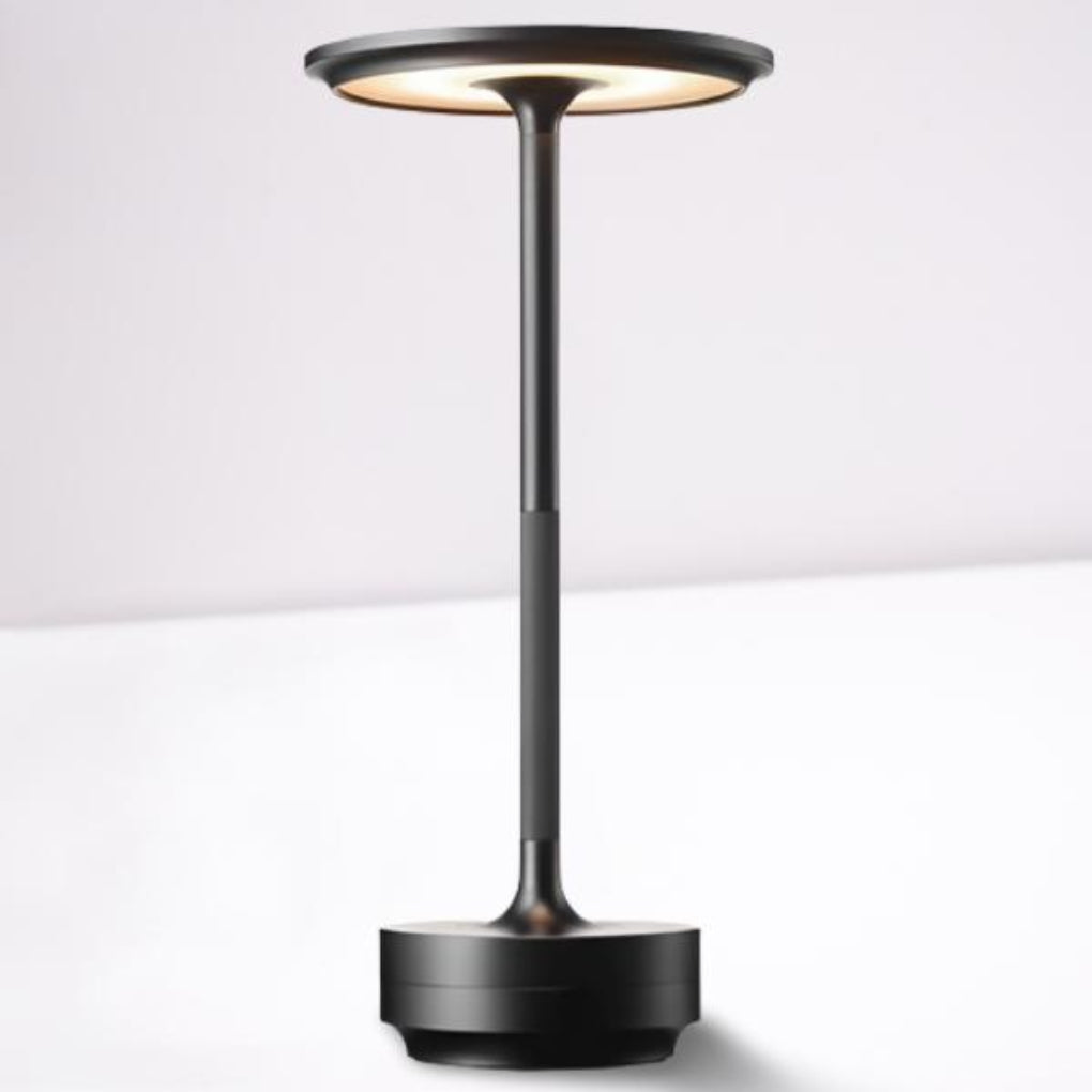 Bärbar sladdlös bordslampa