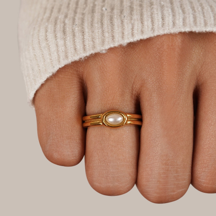 Chunky Ring i guld med pärlor