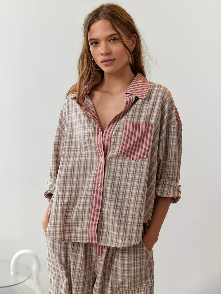 Pyjamasset för dam med skjorta med knappar och byxor med resårlinning
