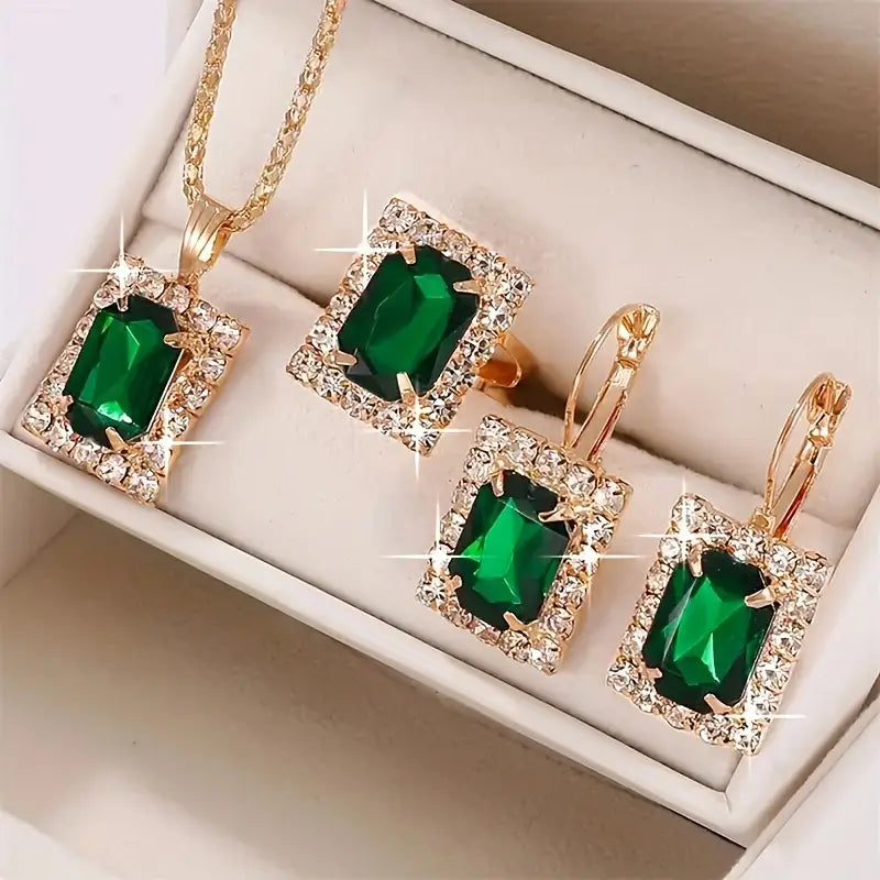 Elegant halsband i vitguld med diskret grön zirkonia