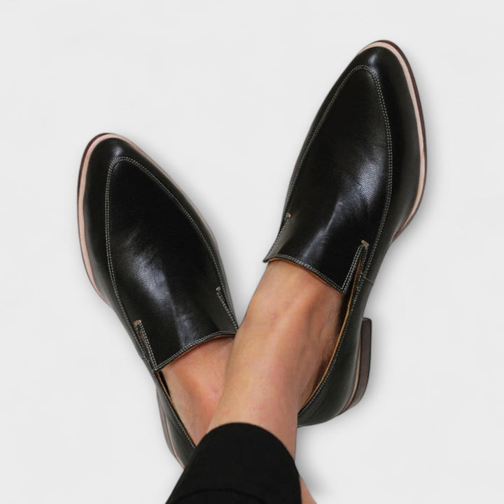 Ortopediska loafers för dam i svart – Bekväma slip-on-skor