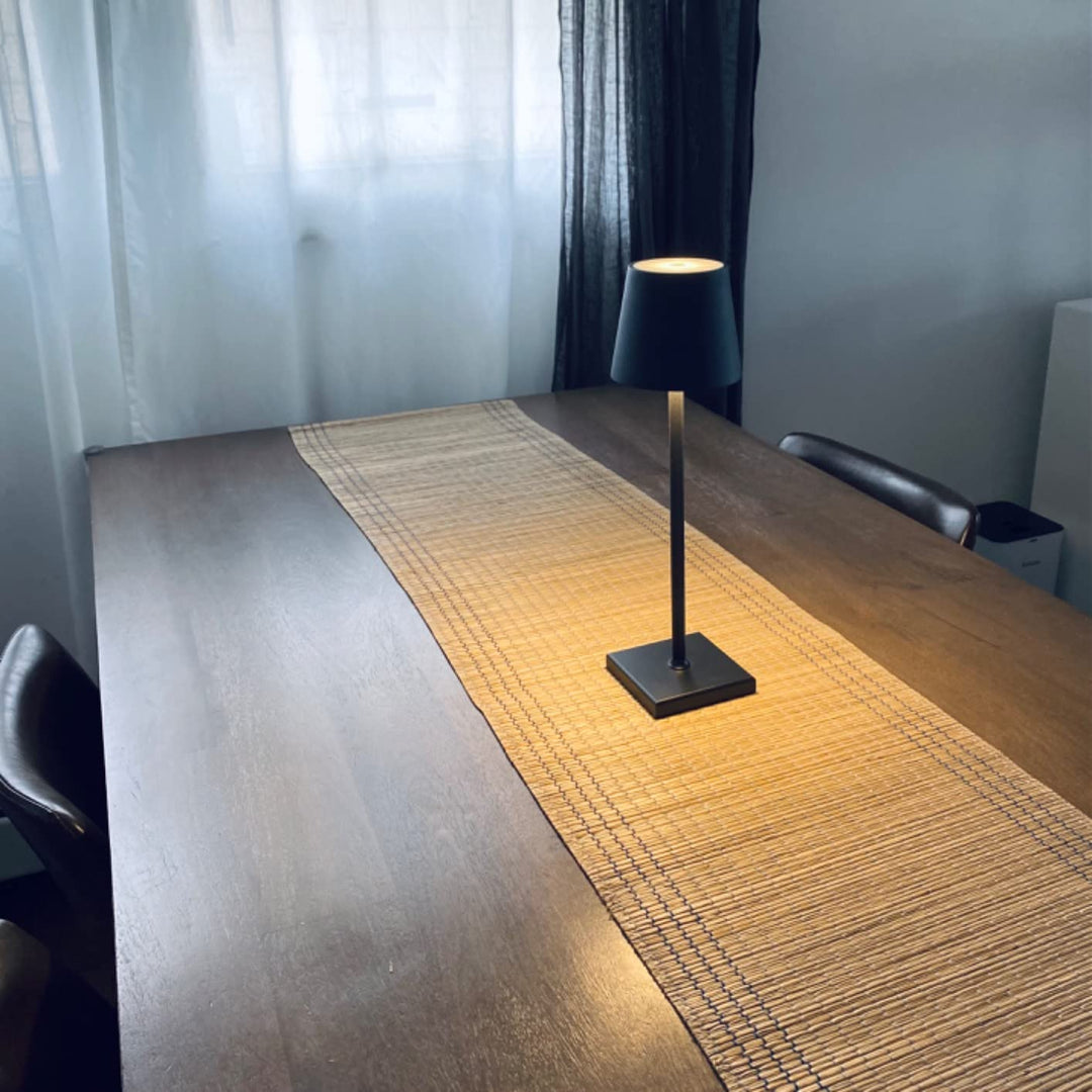 Sladdlös laddningsbar bordslampa - Elegant belysning