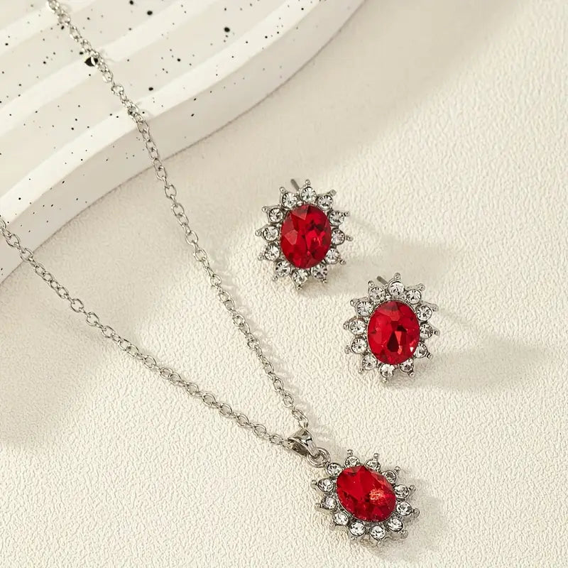Elegant halsband i vitguld med förfinade detaljer