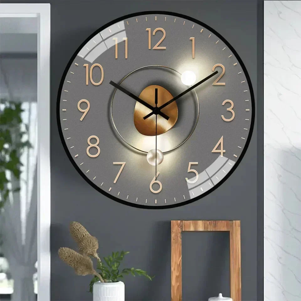 NovaTime dekorativ väggklocka – Elegant