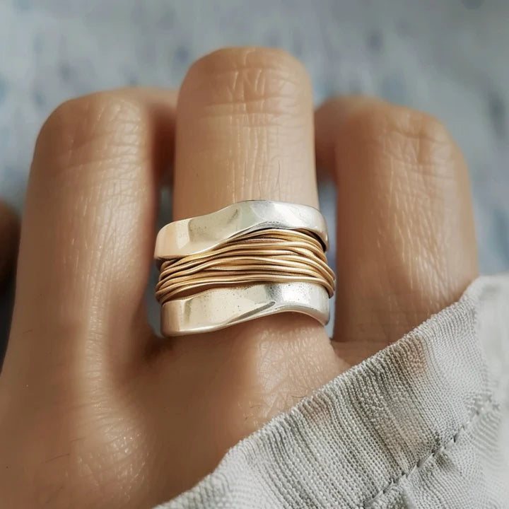 Ring - Elegant smycke i silver och guld