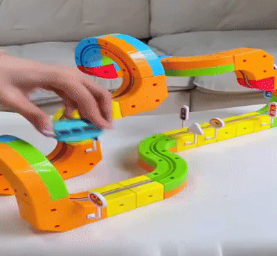 BuildLoop | Förvandla vanlig lektid till en värld full av förundran, kreativitet och gemensam glädje