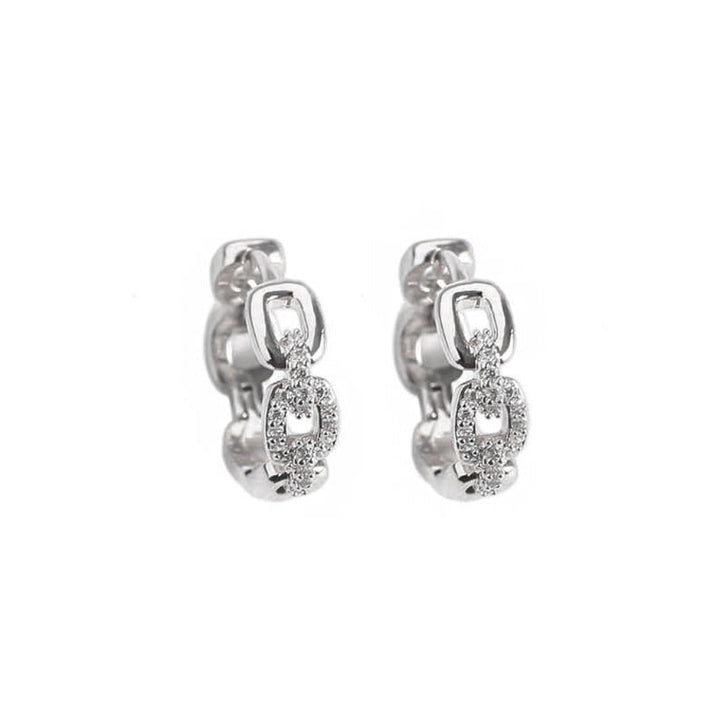 Dainty Chic Diamond-studded Earrings For The Fashion-forward