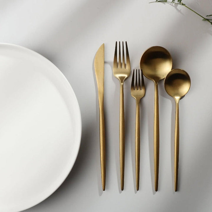 Minimalistisk bestick för moderna bord - PureSet