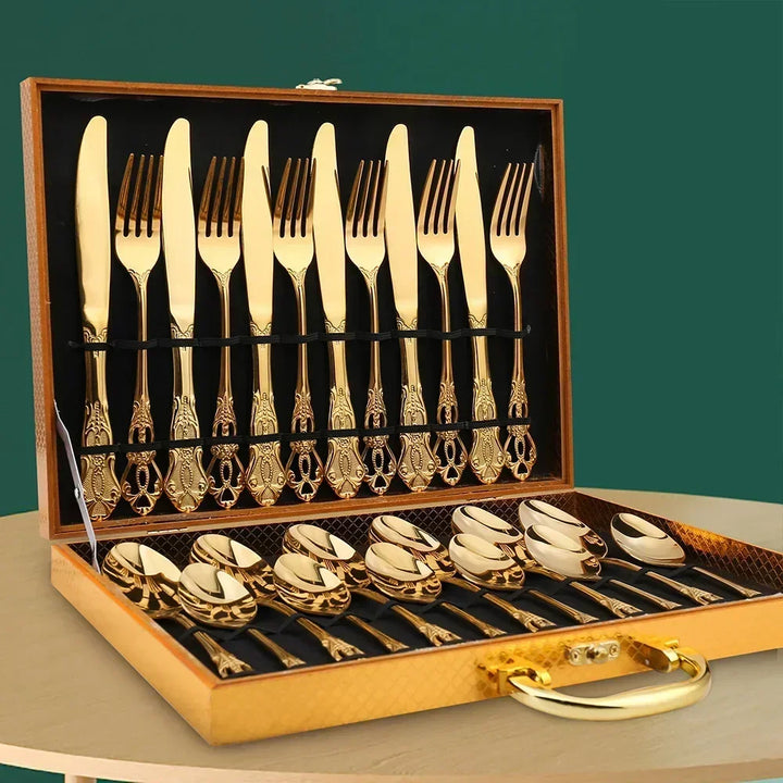 Lyxig bestickuppsättning med 24 delar – RoyalCutlery