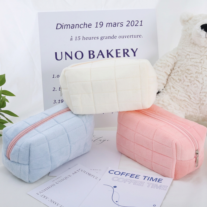 Kosmetikaväska med Kuddeform i Japansk Stil