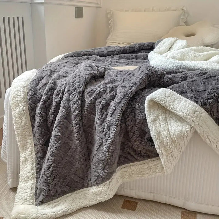 Ylellinen Sherpa-peitto kaksipuolisella mukavuudella