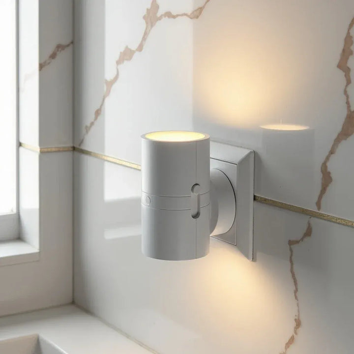 Nattlampa i Bauhaus-design - dimbart LED-ljus