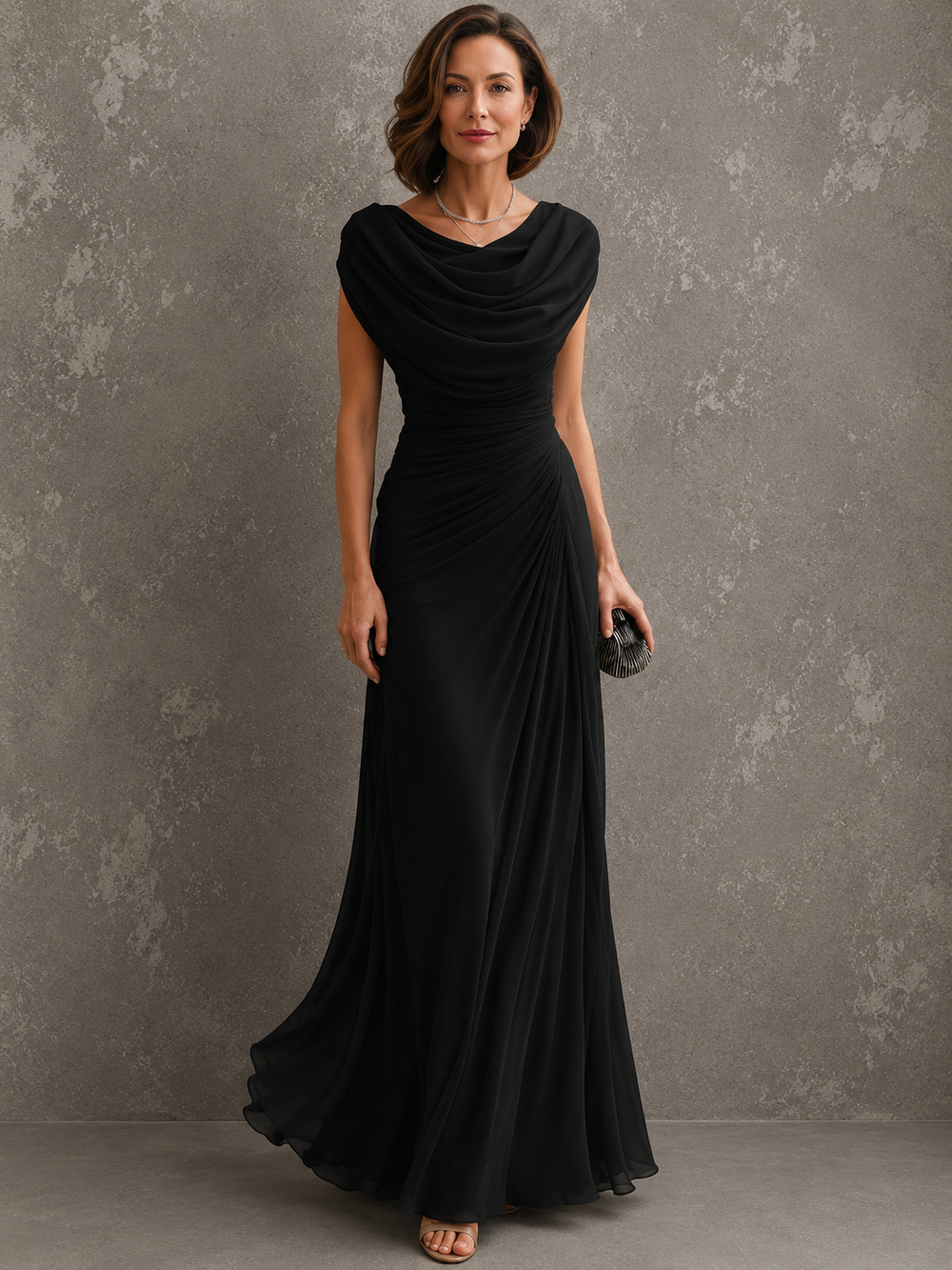 Elegant draperad maxiklänning – ärmlös, formell aftonklänning