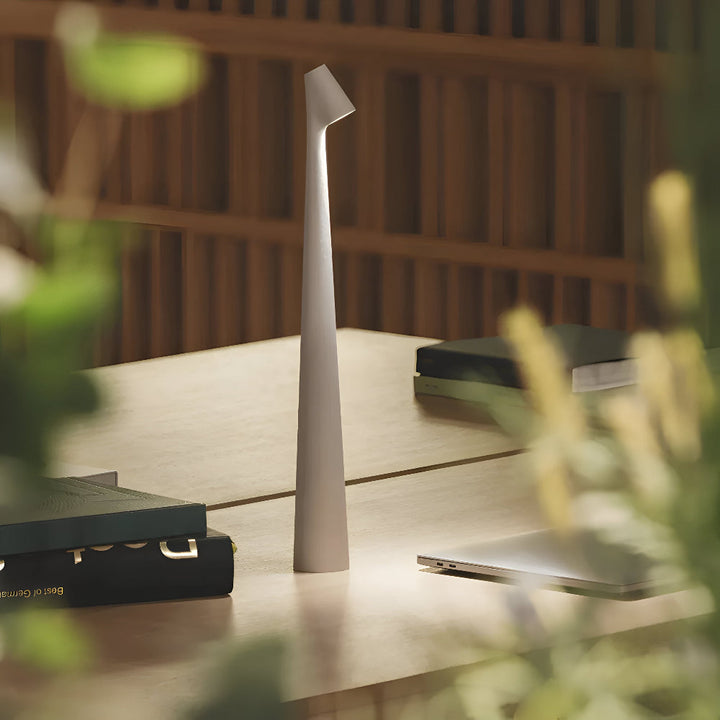 Sladdlös LED-bordslampa | Lampa för vardagsrum och skrivbord | Modern batteridriven bordslampa | VivaLume