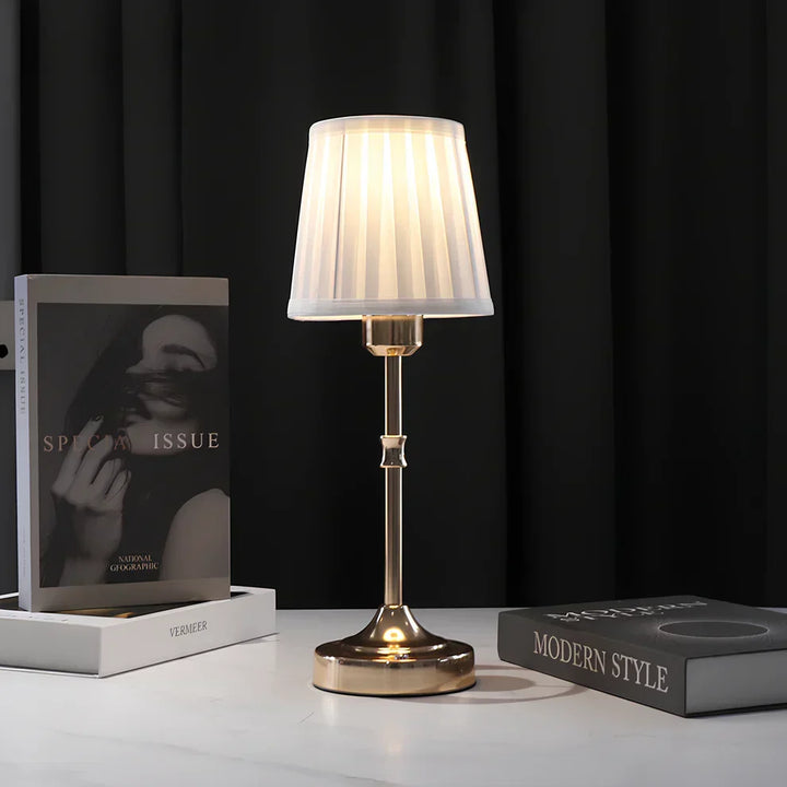 Klassisk Bordslampa | Sladdlös | Med Tre Ljuslägen