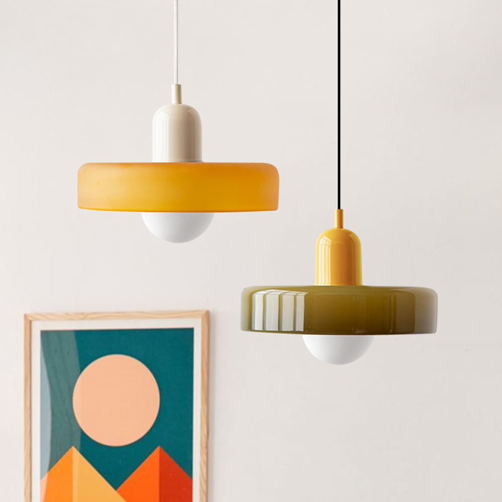 Färgad taklampa – Bauhausstil – Konstnärlig design