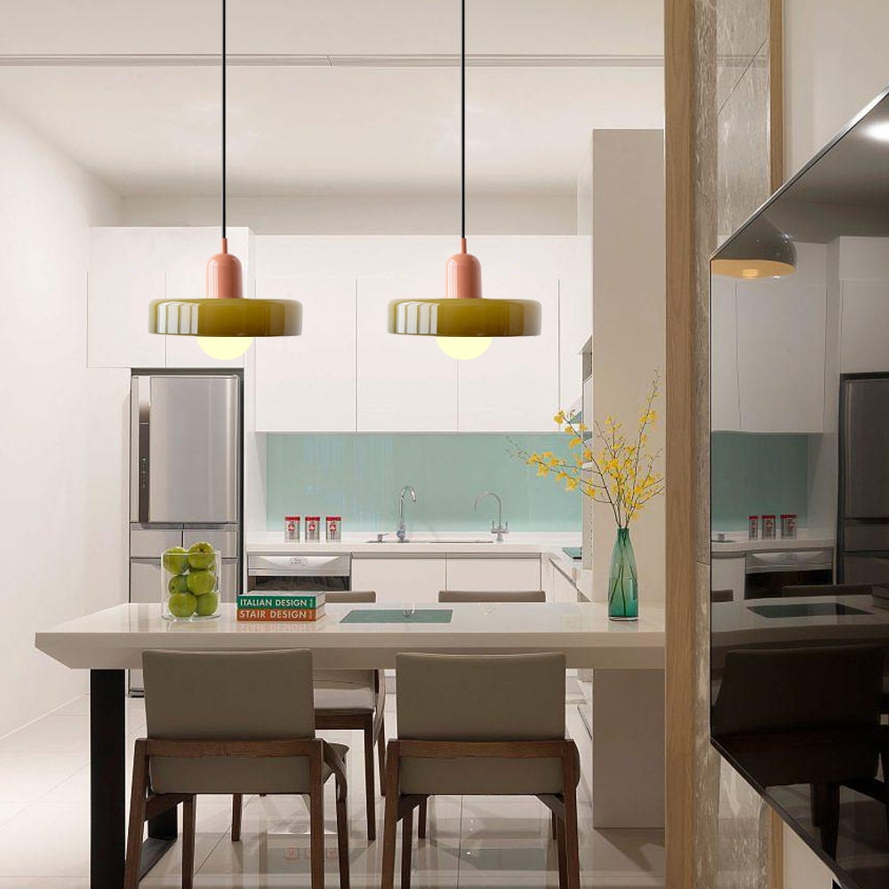 Färgad taklampa – Bauhausstil – Konstnärlig design