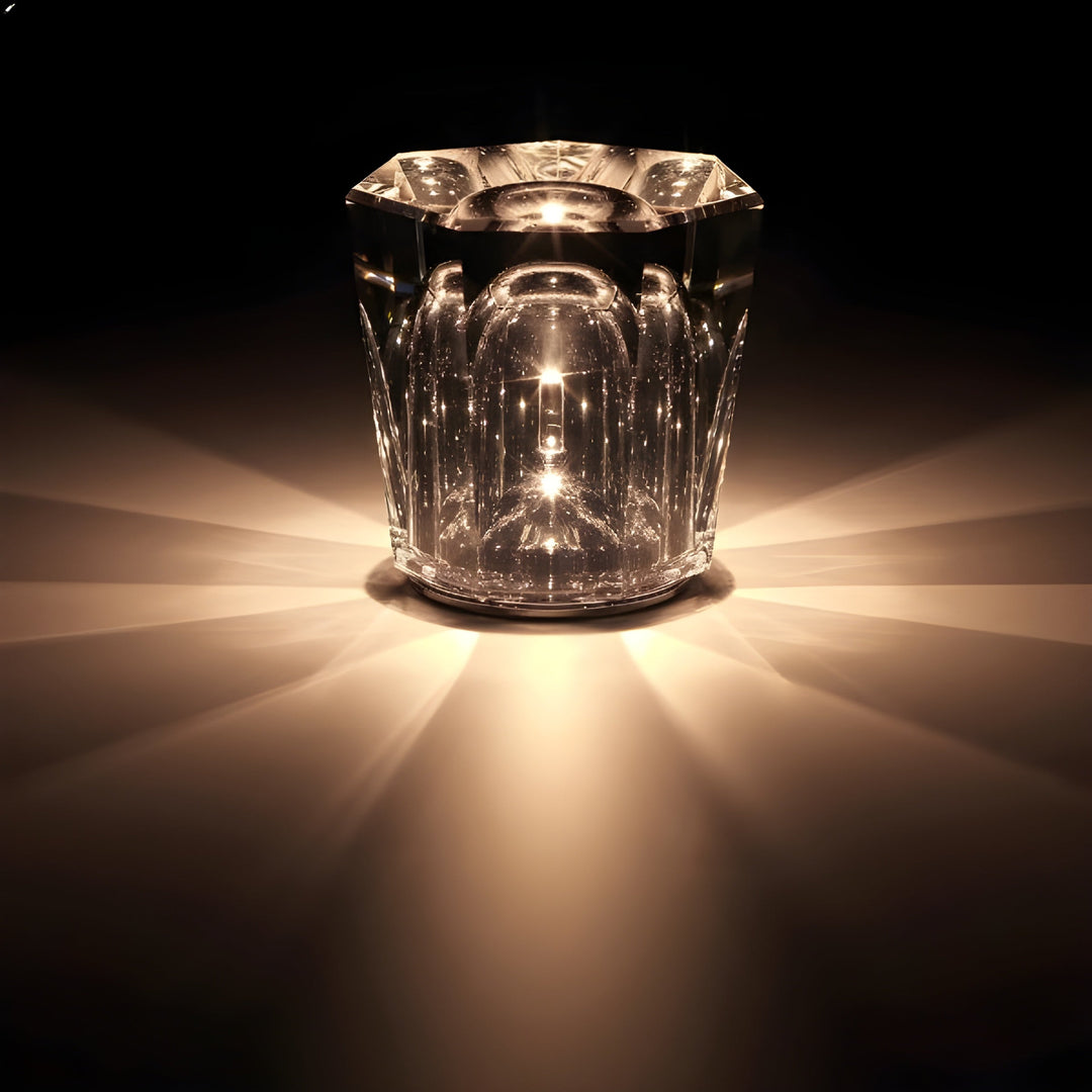 VÉLORIA kristallbordslampa | Diamantformad design & 360° ljusspel | Sladdlös & USB-laddningsbar | Upp till 12 timmars ljustid