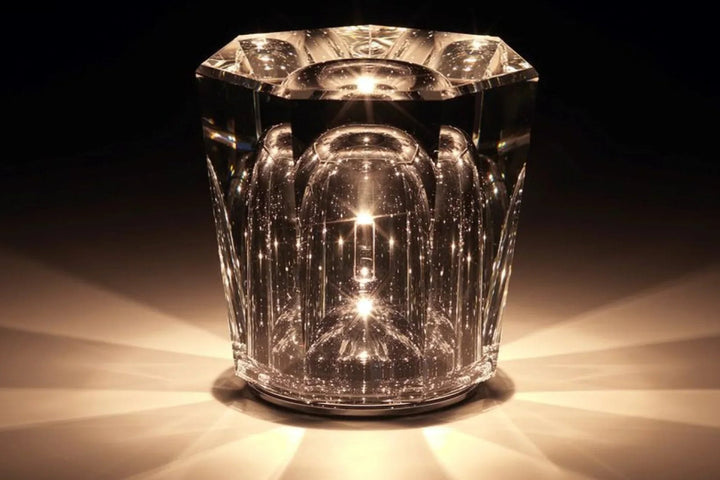 VÉLORIA kristallbordslampa | Diamantformad design & 360° ljusspel | Sladdlös & USB-laddningsbar | Upp till 12 timmars ljustid