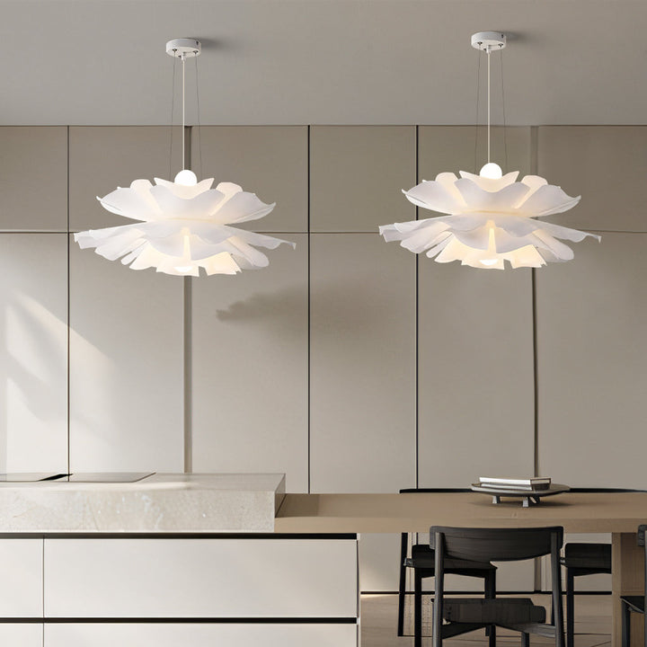 Gupton Nordic Lotus Flower-pendellampa