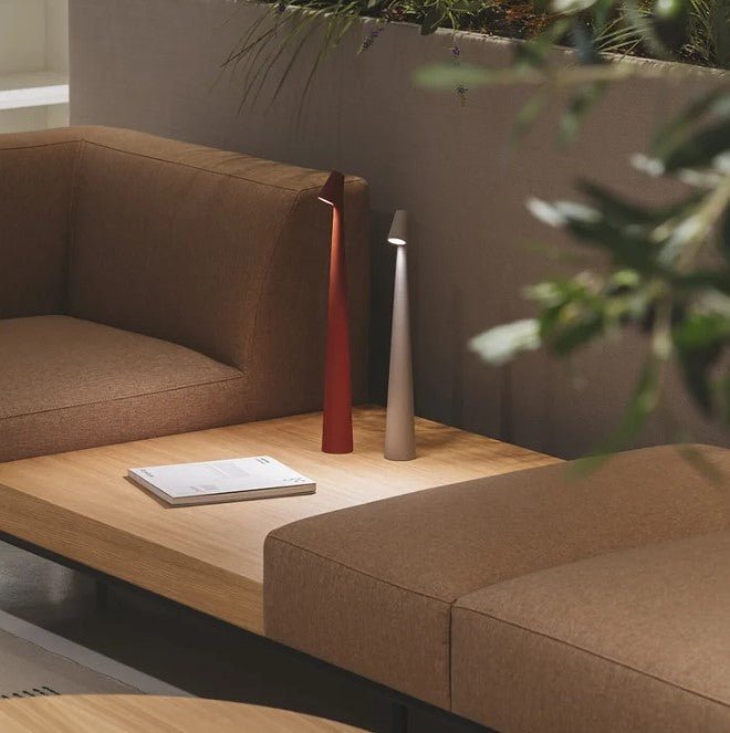 Uppladdningsbar LED-bordslampa – sladdlös, dimbar, modern belysning