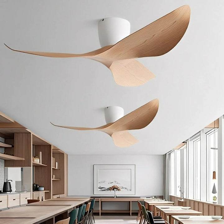 Nelvarn – Minimalistisk takfläkt med blad