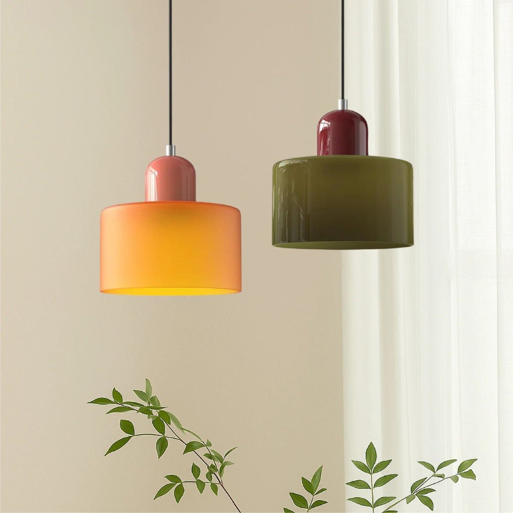 Modern taklampa i glas