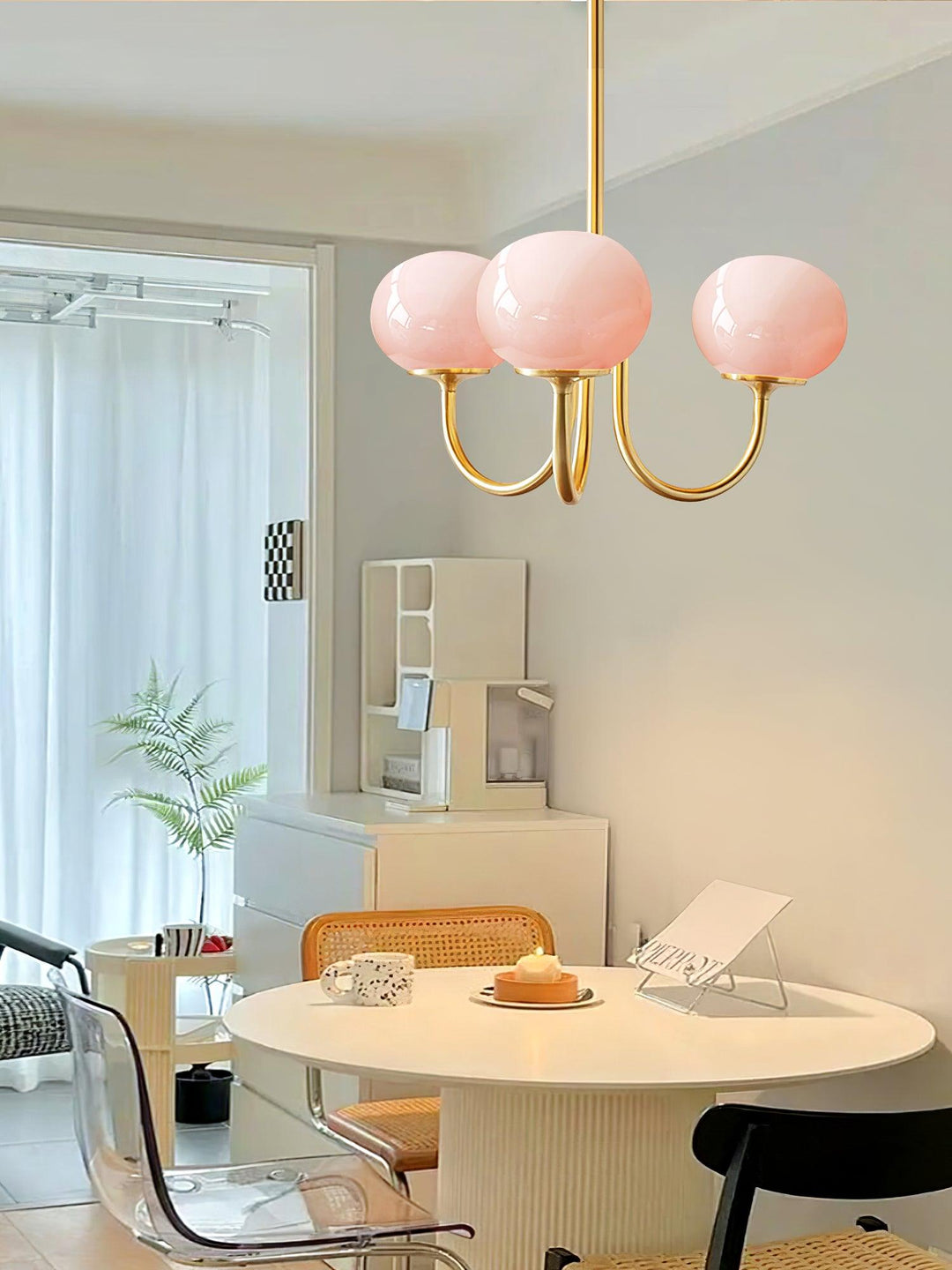 Modern taklampa | Lyxig och förfinad design