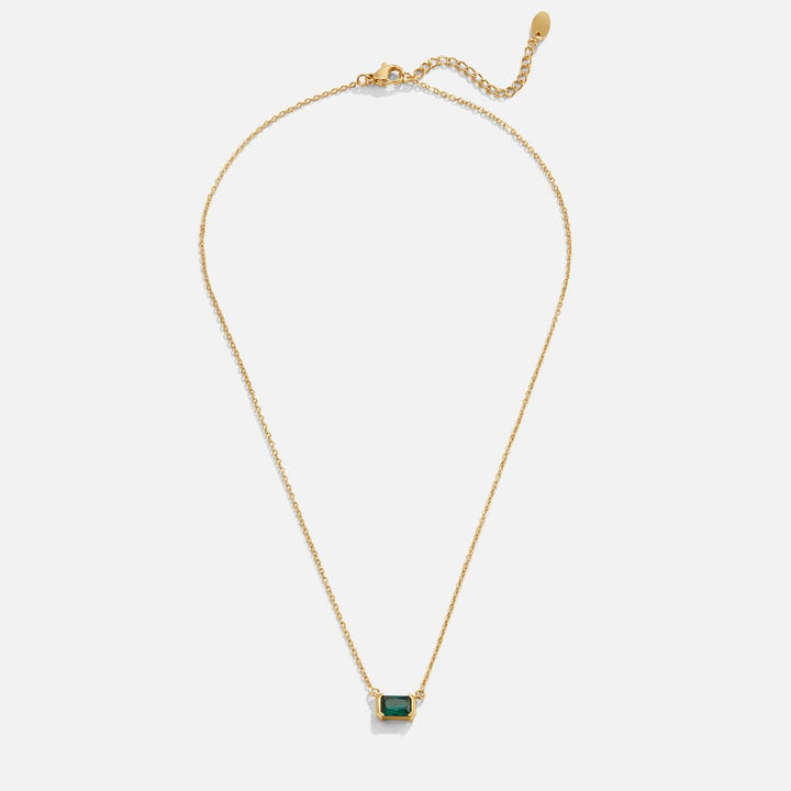 Monica Halsband med grön smaragd