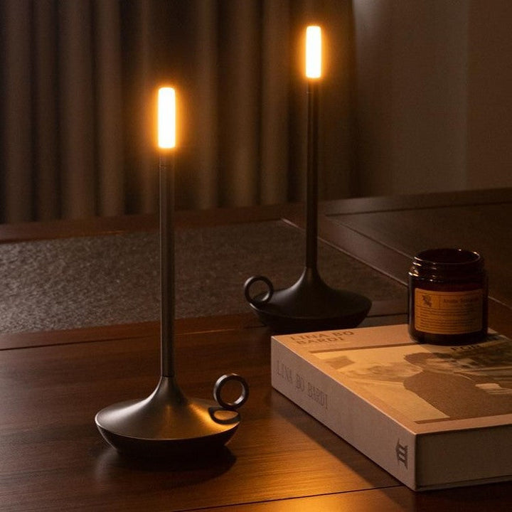 Dimbar LED-ljuslampa LumaGlow – Elegant och sladdlös med lång batteritid