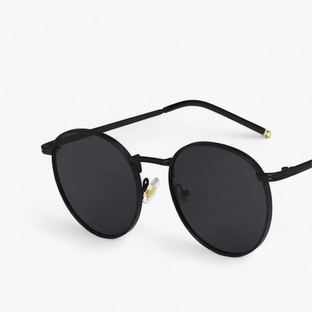 Unisex designsolglasögon med runda glas – Nova