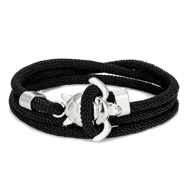 Elegant silverarmband med havssköldpaddsmotiv