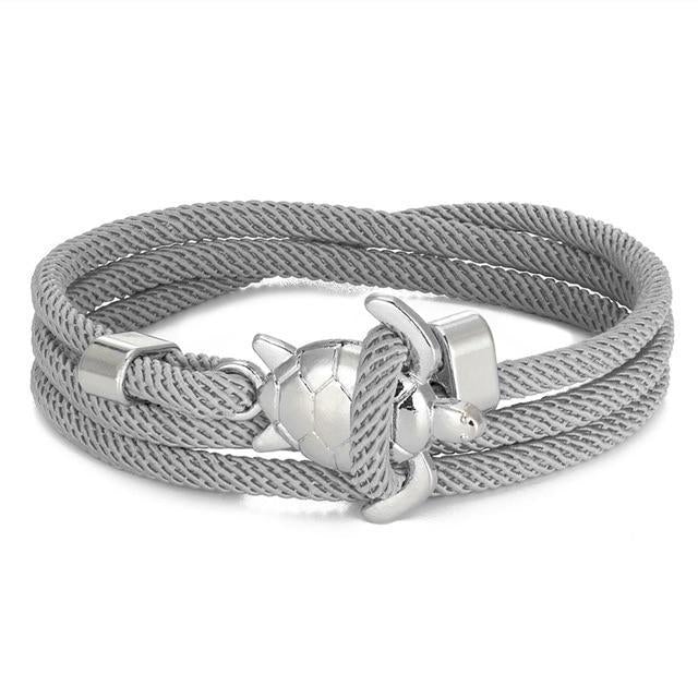 Elegant silverarmband med havssköldpaddsmotiv