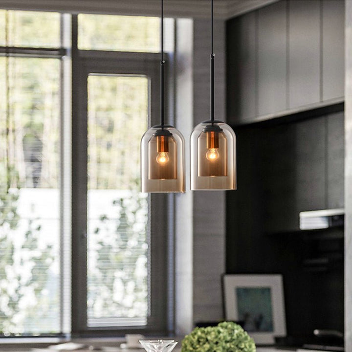 Elegant Ljuskrona i Dubbelt Glas - AuraGlas