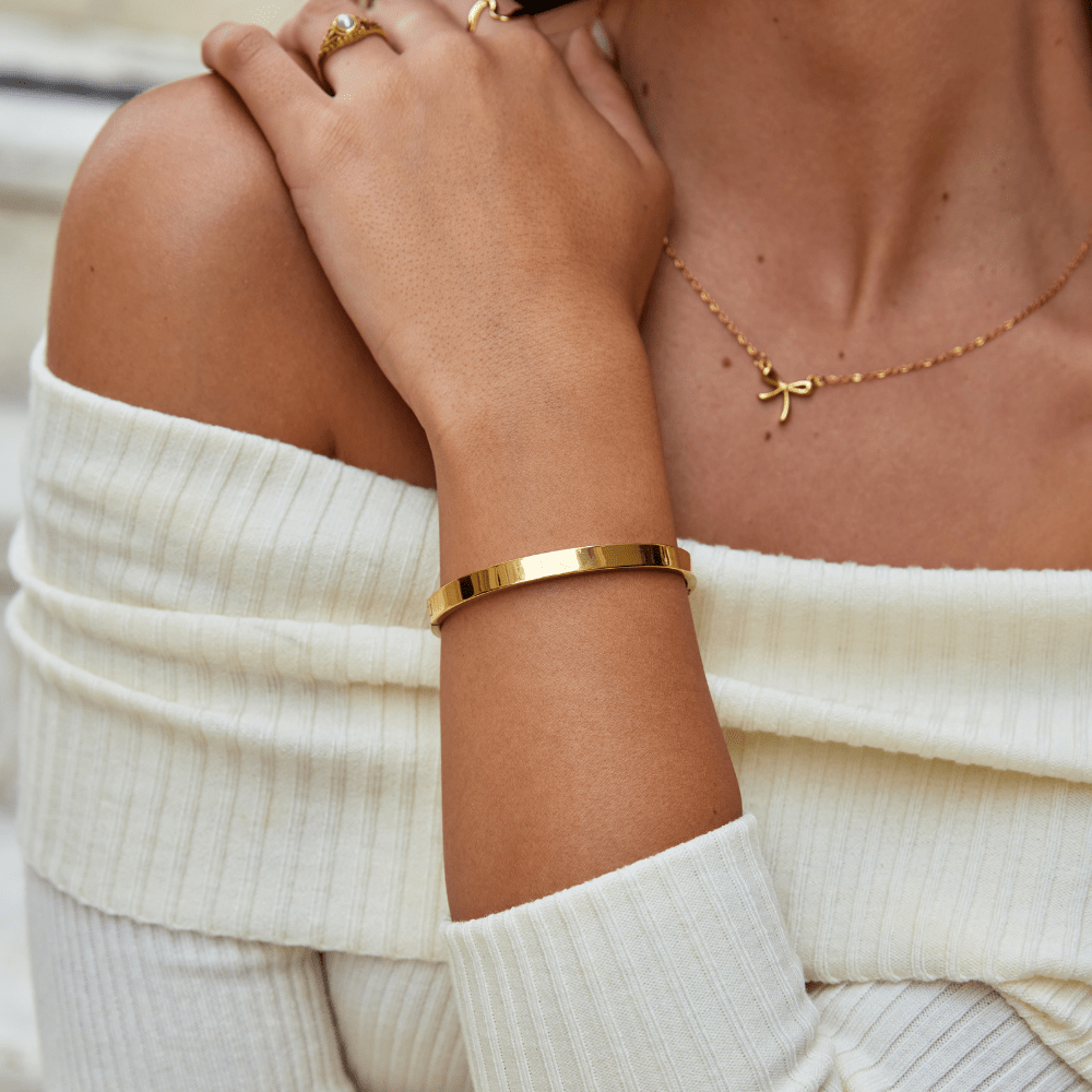 Rina Bangle i guld