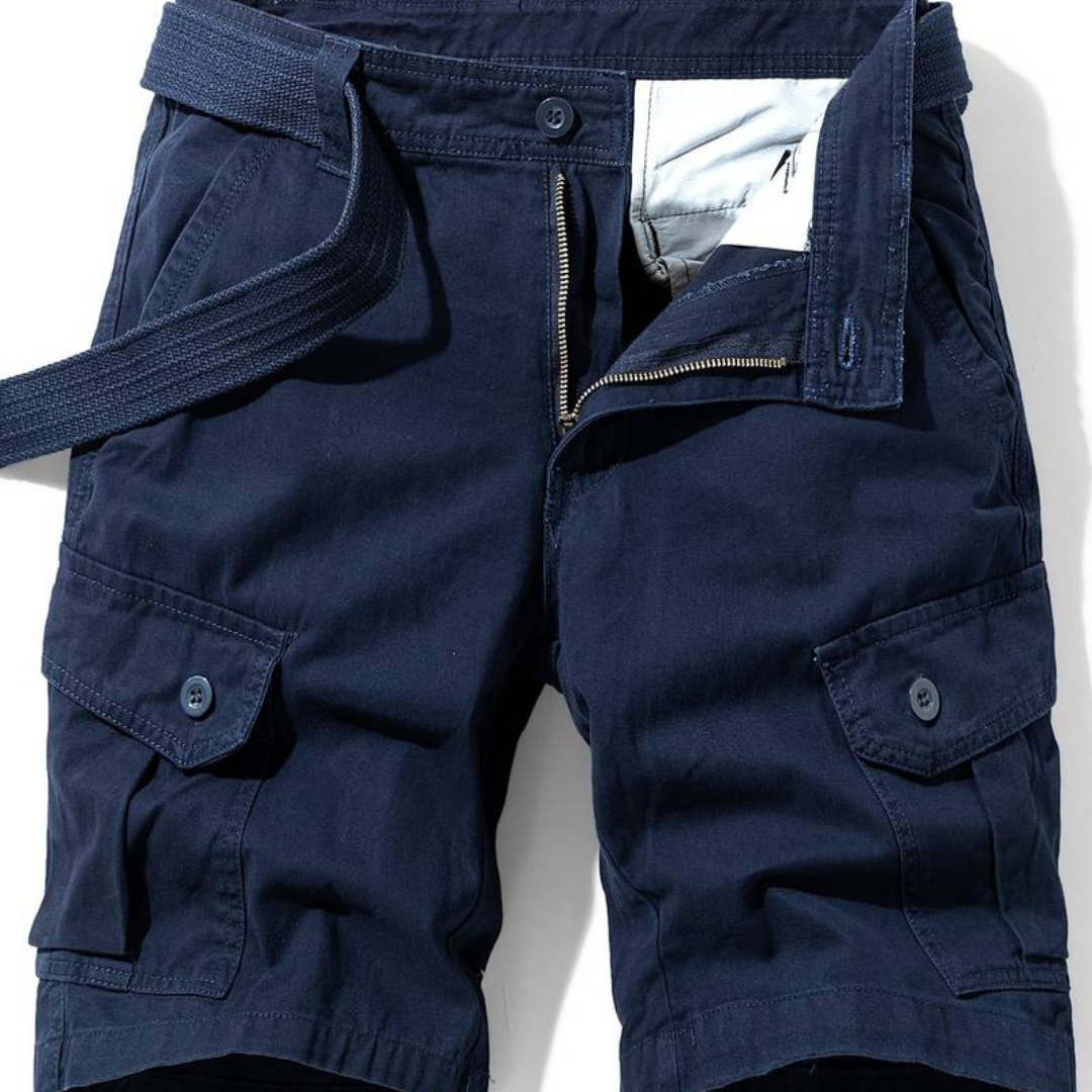 Funktionelle herreshorts med flere lommer til hverdag og eventyr