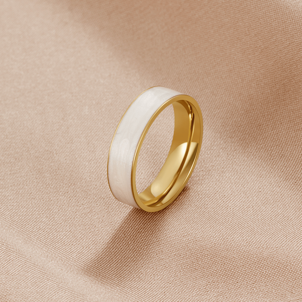 Mjuk ring med vit zirkonia