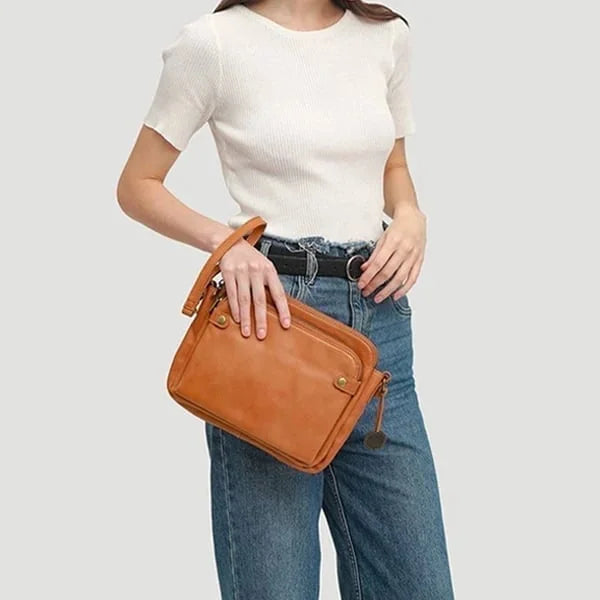 Elegant crossbody-väska i läder - raffinemang & utrymme