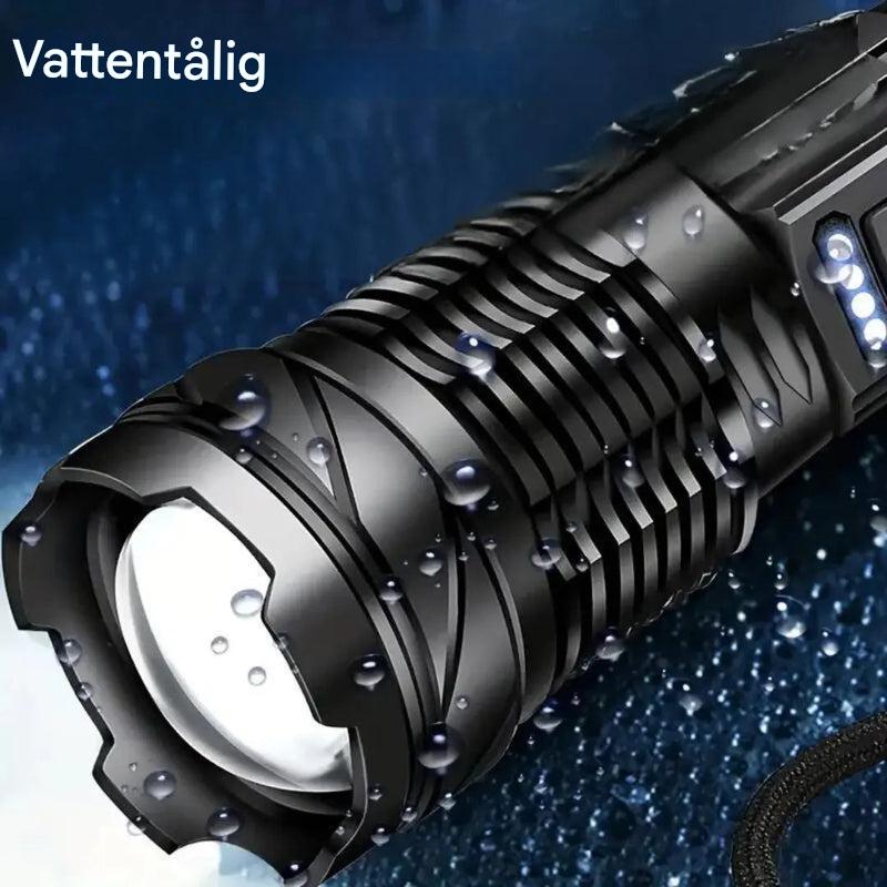 OutdoorHaven Militär Ficklampa – 5000 Lumen Taktisk Fackla