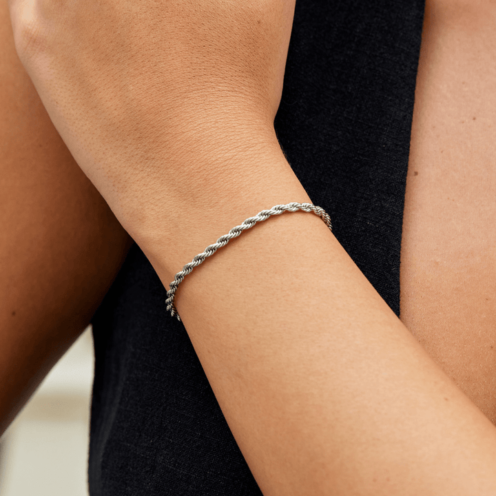 Förfinat silverarmband med elegant design