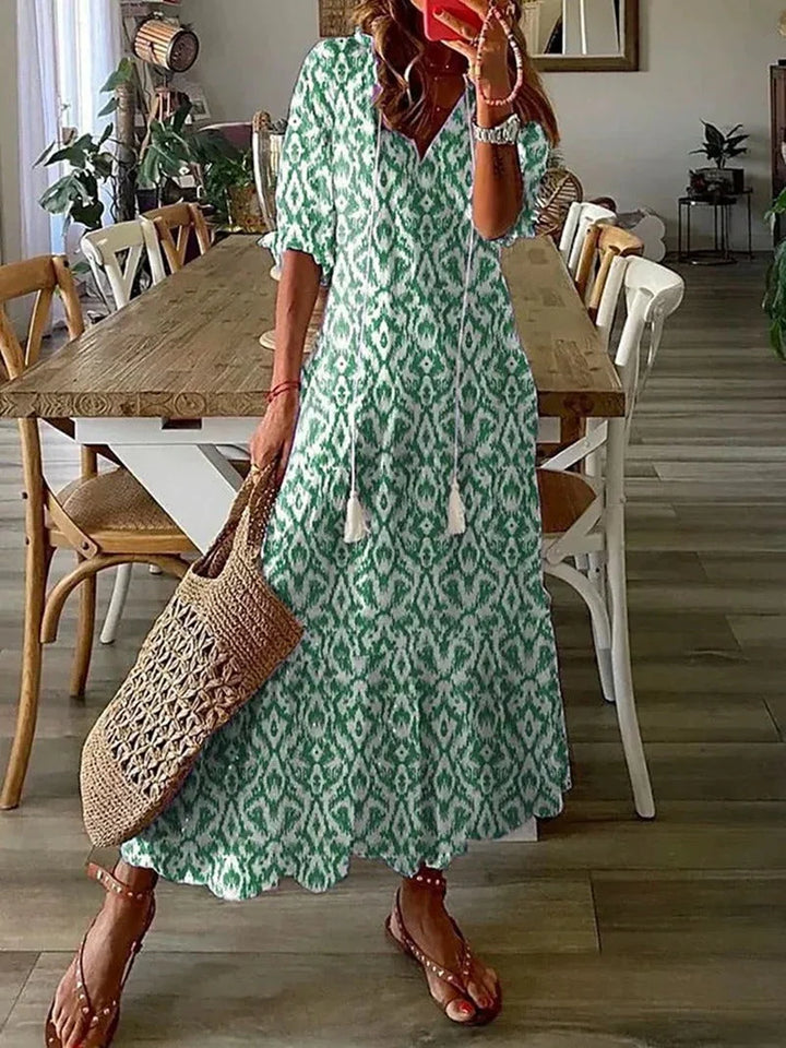 Boheemi maksimekko ilmavalla eleganssilla