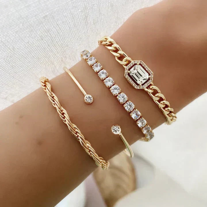 Elegant armbandsset i silver med diskret månform