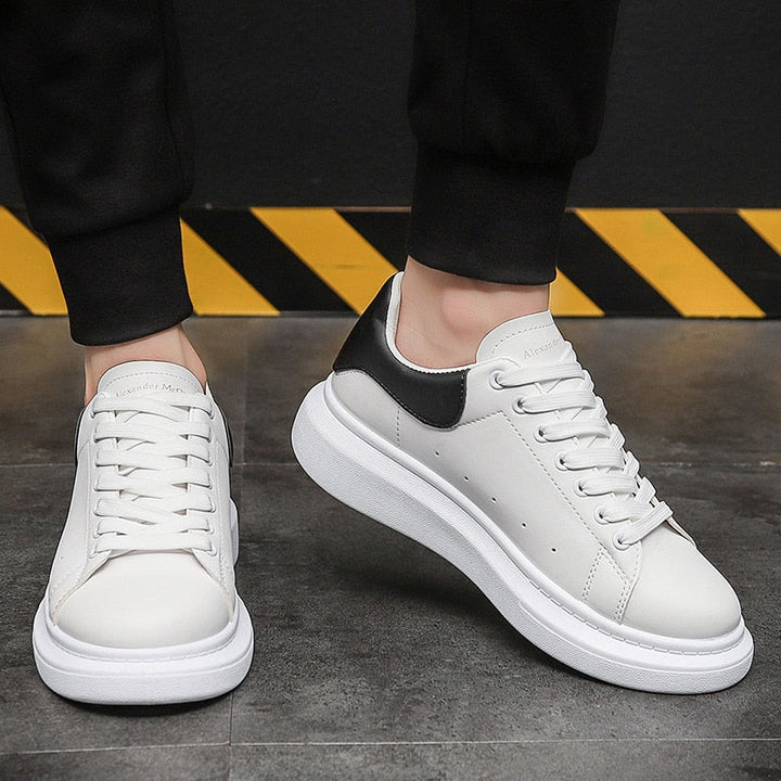 Vita sneakers för män | Tjock och bekväm sula | Tidlös design